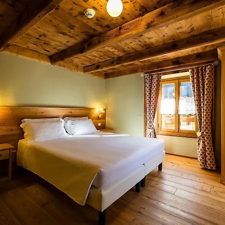 Mirtillo Alpino Bed and breakfast 3*