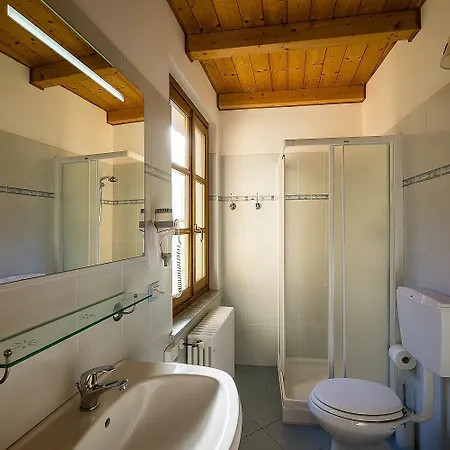 Bed and Breakfast Mirtillo Alpino 3*