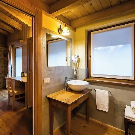 Mirtillo Alpino B&B 3*
